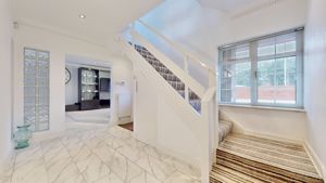 Photo 21- click for photo gallery